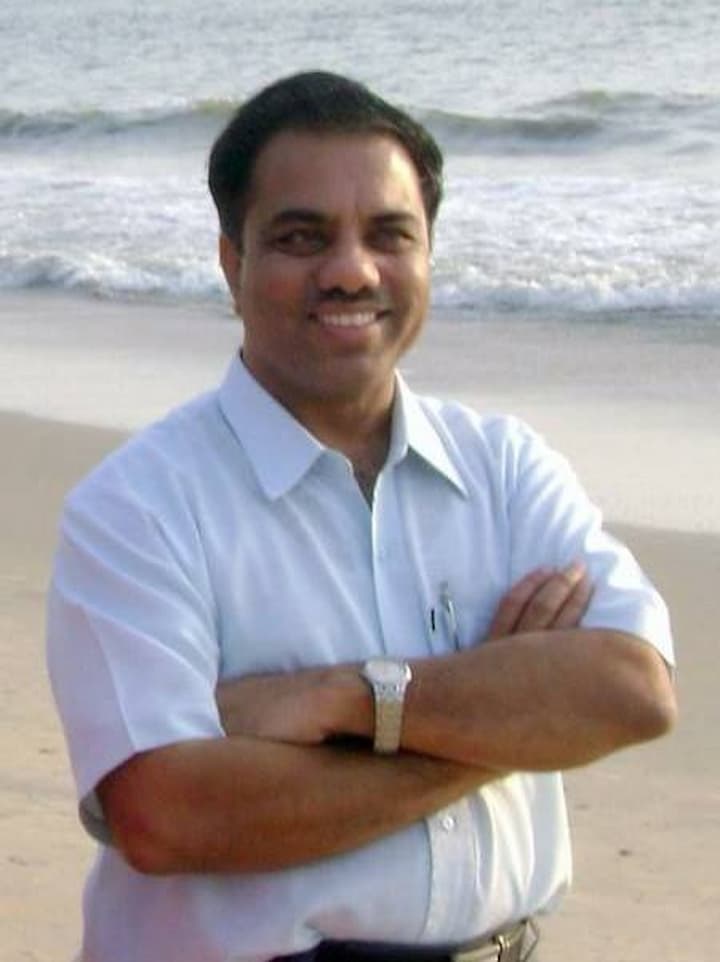 Dr. M.V.R. Reddy — Professor & Head of Biochemistry, MGIMS