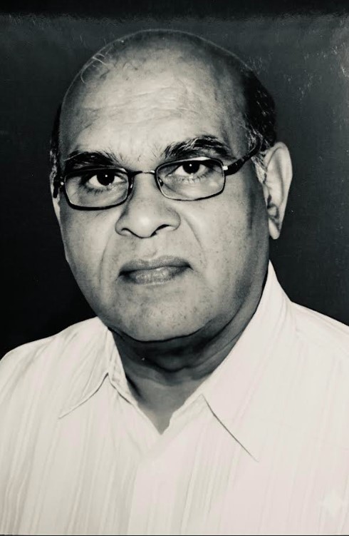 Dr. Satish Sharma, Professor of Pathology, MGIMS Sevagram