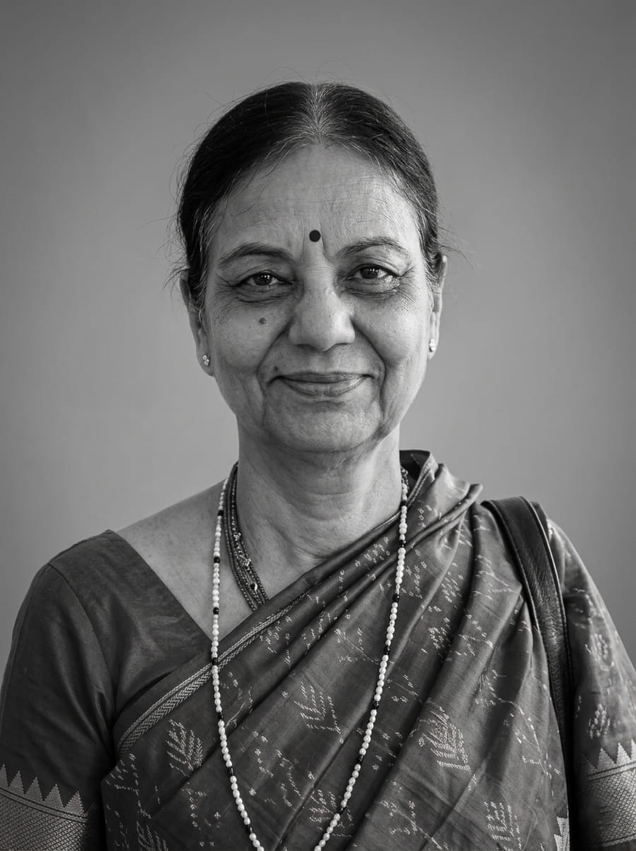 Portrait of Dr. Pratibha Narang, Professor and head of Microbiology and former Dean MGIMS and Secretary Kasturba health Society Sevagram