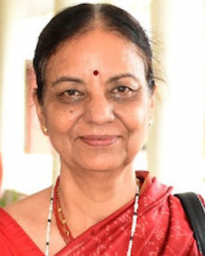 Dr. Pratibha Narang — Director-Professor & Head of Microbiology, Dean, MGIMS