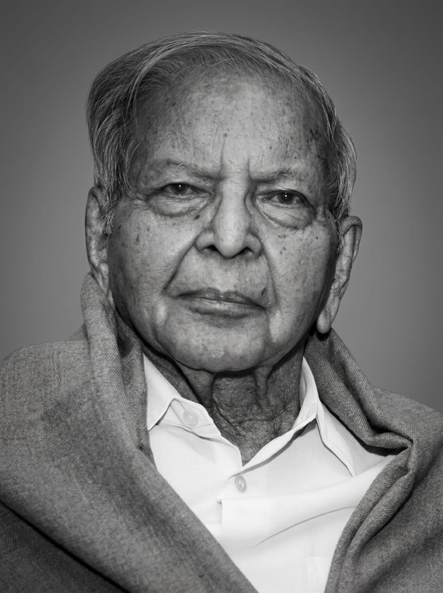Portrait of Dr. S.K. Chatterjee who served as professor and head of Community Medicine at MGIMS Sevagram in the 1980s.