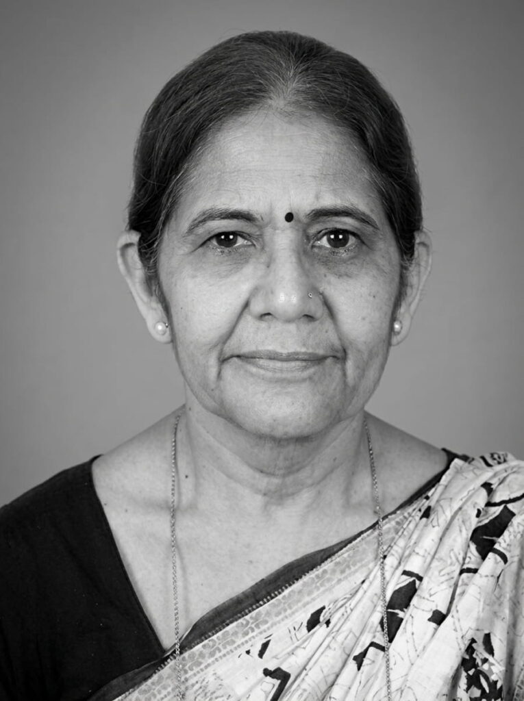 Dr. Shakuntala Chhabra. Professor and Head of Obstetrics and Gynaecology at MGIMS Sevagram. Former Medical Superintendent and Dean. Served the instittue for five decades.