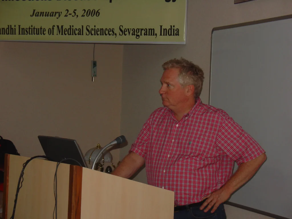 Professor Jack Colford Jr of UC Berkeley School of Public Health teaching at the Infectious Diseases Epidemiology workshop, Mahatma Gandhi Institute of Medical Sciences, Sevagram, January 2–5, 2006.